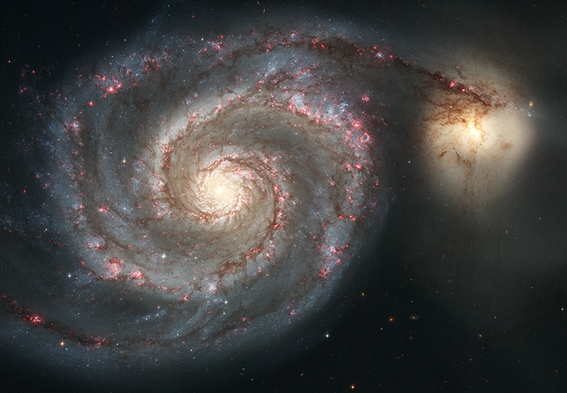 Водоворот (спиральная галактика NGC 5194, NASA и ESA)